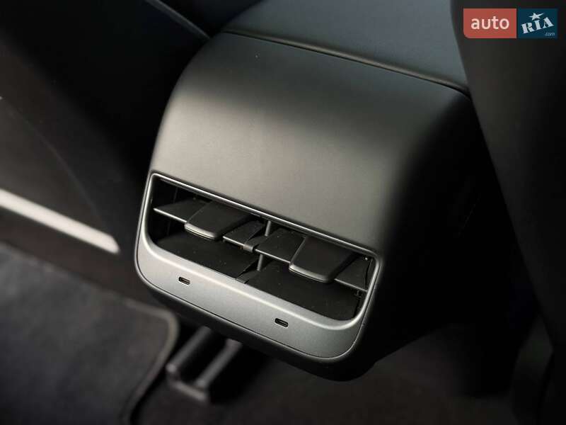 Седан Tesla Model 3 2022 в Кривому Розі фото 41 Седан Tesla Model 3 2022 в Кривому Розі