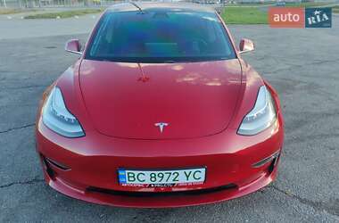 Седан Tesla Model 3 2018 в 