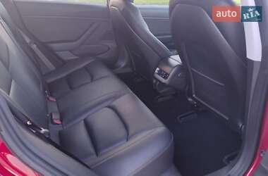 Седан Tesla Model 3 2018 в 
