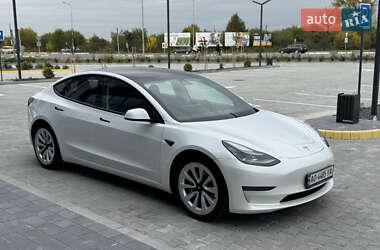 Седан Tesla Model 3 2021 в  фото 6 Седан Tesla Model 3 2021 в