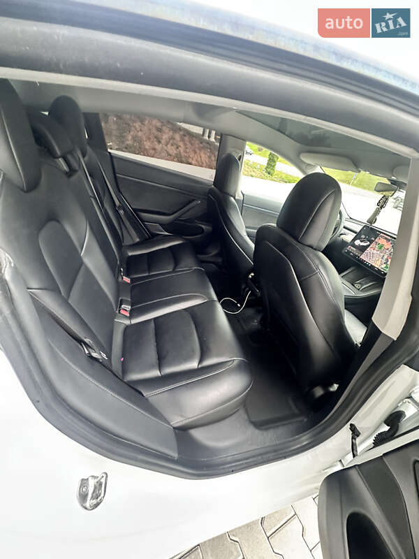 Седан Tesla Model 3 2020 в Черновцах фото 29 Седан Tesla Model 3 2020 в Черновцах