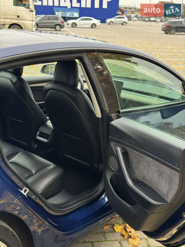 Седан Tesla Model 3 2021 в Тернополе фото 12 Седан Tesla Model 3 2021 в Тернополе