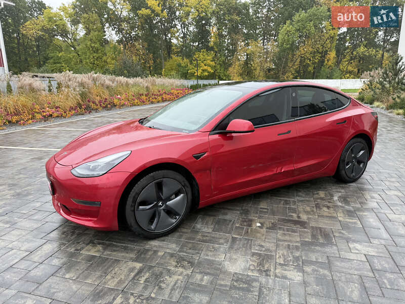 Седан Tesla Model 3 2021 в Луцке фото 4 Седан Tesla Model 3 2021 в Луцке