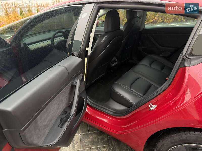 Седан Tesla Model 3 2021 в Луцке фото 24 Седан Tesla Model 3 2021 в Луцке