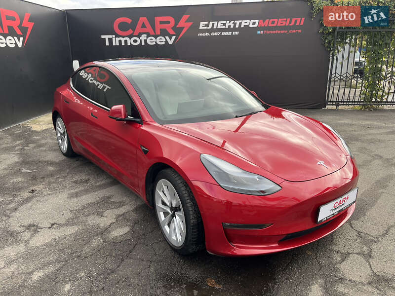 Седан Tesla Model 3 2022 в Киеве фото 4 Седан Tesla Model 3 2022 в Киеве