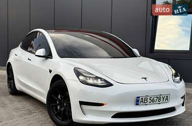 Седан Tesla Model 3 2022 в Кривому Розі