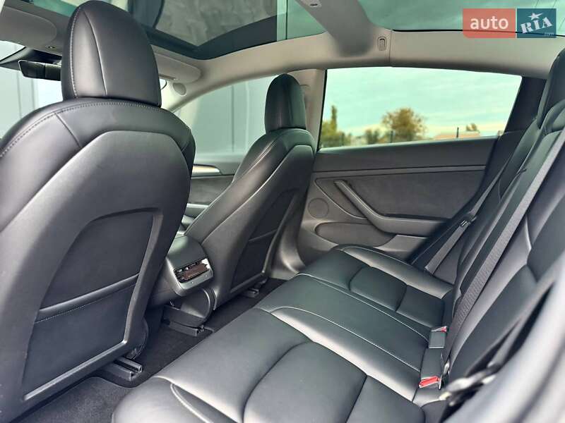 Седан Tesla Model 3 2022 в Кривому Розі фото 31 Седан Tesla Model 3 2022 в Кривому Розі