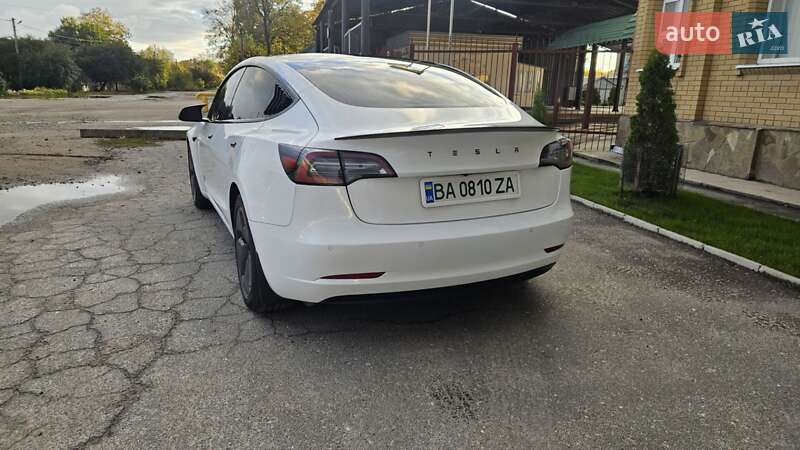 Седан Tesla Model 3 2019 в Знаменке фото 10 Седан Tesla Model 3 2019 в Знаменке
