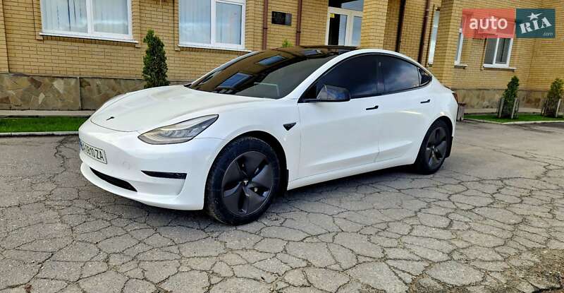 Седан Tesla Model 3 2019 в Знаменке фото 5 Седан Tesla Model 3 2019 в Знаменке
