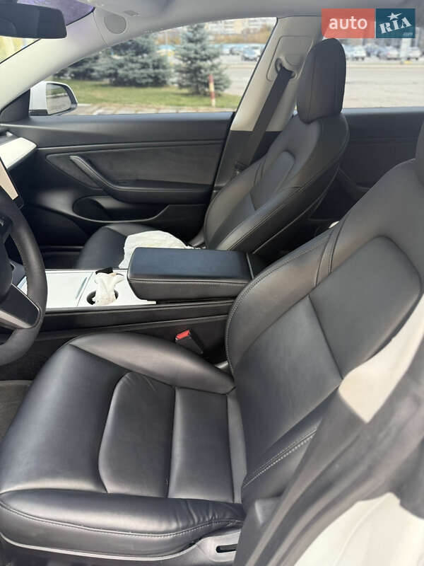Седан Tesla Model 3 2021 в Борисполе фото 4 Седан Tesla Model 3 2021 в Борисполе