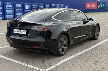 Седан Tesla Model 3 2019 в  фото 12 Седан Tesla Model 3 2019 в