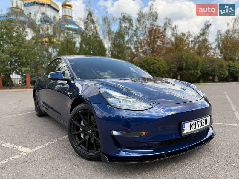 Седан Tesla Model 3 2021 в Кривому Розі фото 23 Седан Tesla Model 3 2021 в Кривому Розі
