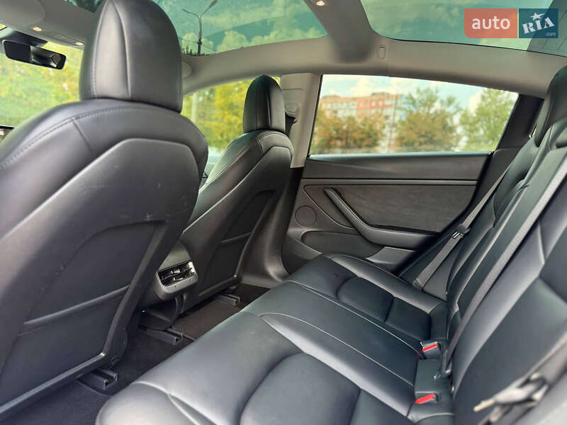 Седан Tesla Model 3 2021 в Кривому Розі фото 40 Седан Tesla Model 3 2021 в Кривому Розі