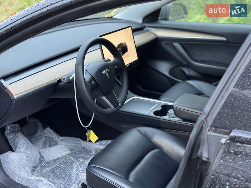 Седан Tesla Model 3 2022 в Житомире фото 7 Седан Tesla Model 3 2022 в Житомире