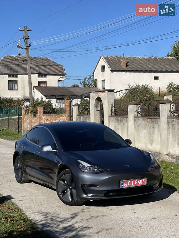 Седан Tesla Model 3 2020 в Львове фото 9 Седан Tesla Model 3 2020 в Львове