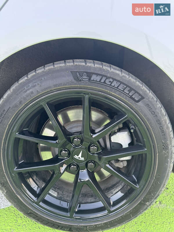 Седан Tesla Model 3 2022 в Черновцах фото 7 Седан Tesla Model 3 2022 в Черновцах