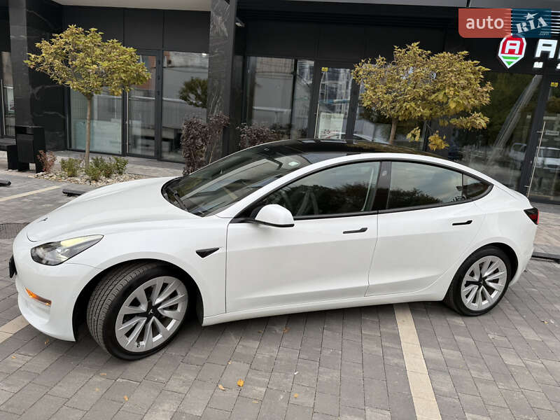 Седан Tesla Model 3 2021 в Ужгороде фото 20 Седан Tesla Model 3 2021 в Ужгороде
