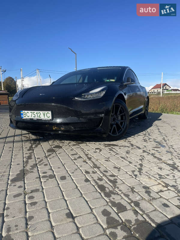 Tesla Model 3 2020 Tesla Model 3 2020