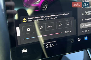 Седан Tesla Model 3 2020 в 