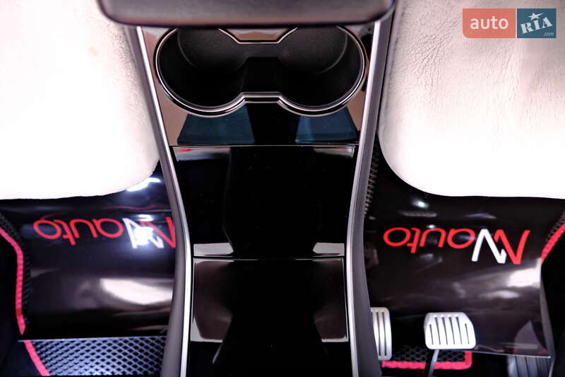 Седан Tesla Model 3 2019 в Одессе фото 17 Седан Tesla Model 3 2019 в Одессе