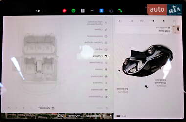 Седан Tesla Model 3 2019 в Одесі