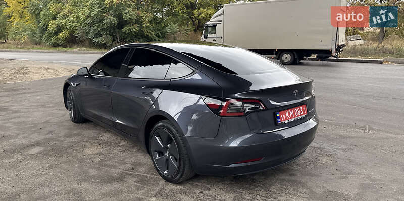 Седан Tesla Model 3 2022 в Днепре
