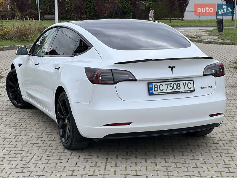 Седан Tesla Model 3 2019 в Львове фото 5 Седан Tesla Model 3 2019 в Львове