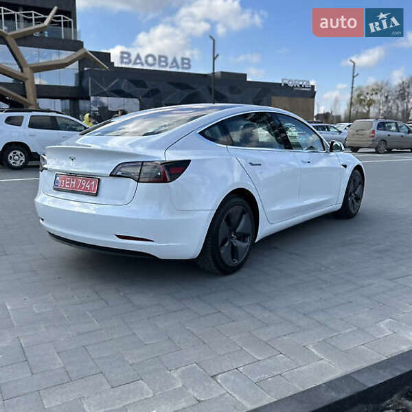 Седан Tesla Model 3 2018 в Києві фото 6 Седан Tesla Model 3 2018 в Києві