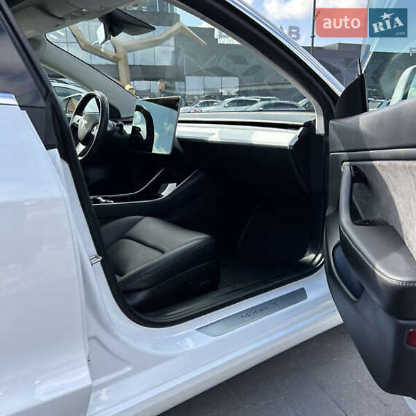 Седан Tesla Model 3 2018 в Києві фото 8 Седан Tesla Model 3 2018 в Києві