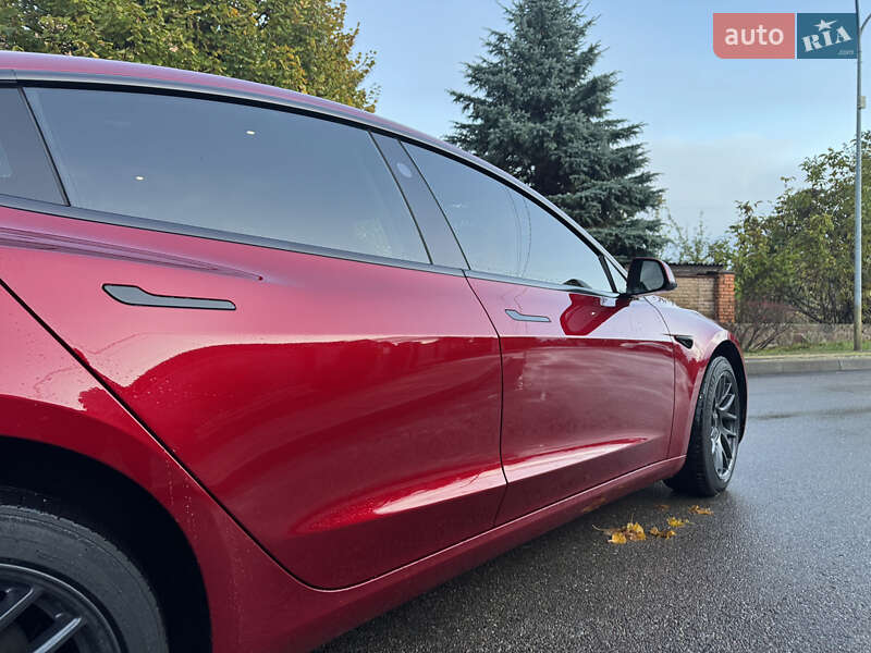 Седан Tesla Model 3 2024 в Киеве фото 14 Седан Tesla Model 3 2024 в Киеве