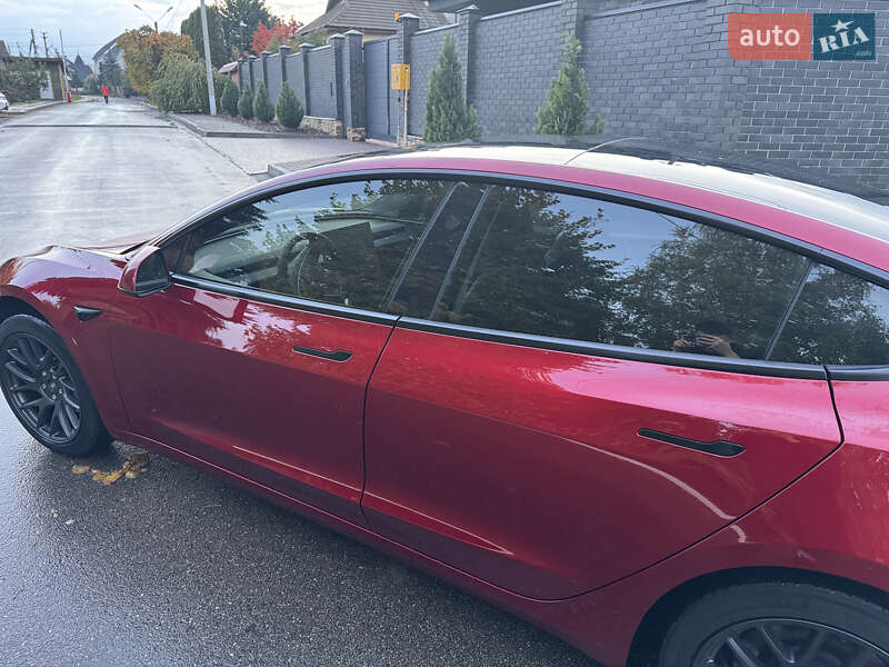 Седан Tesla Model 3 2024 в Киеве фото 15 Седан Tesla Model 3 2024 в Киеве
