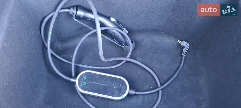 Лифтбек Tesla Model 3 2018 в Нововолынске фото 5 Лифтбек Tesla Model 3 2018 в Нововолынске