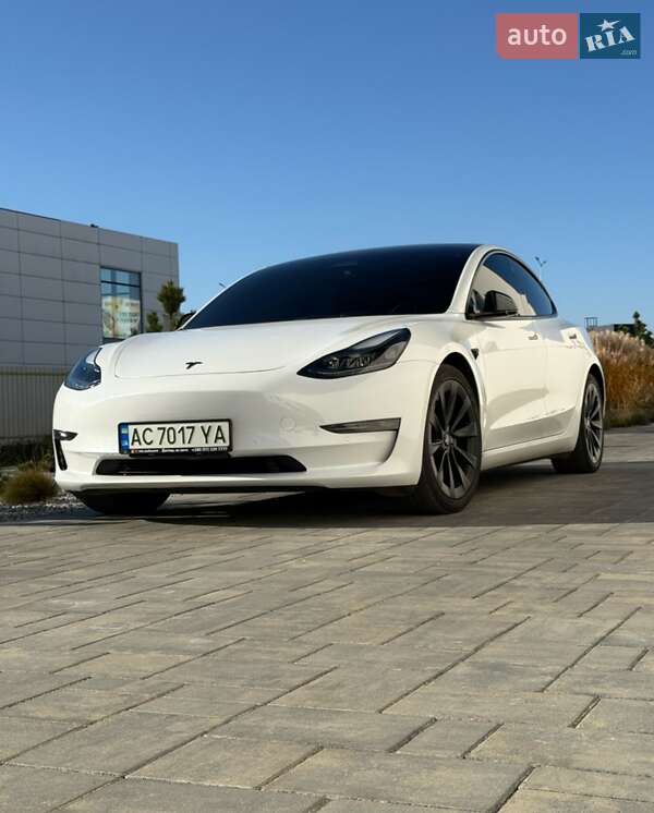 Tesla Model 3 2022 Tesla Model 3 2022