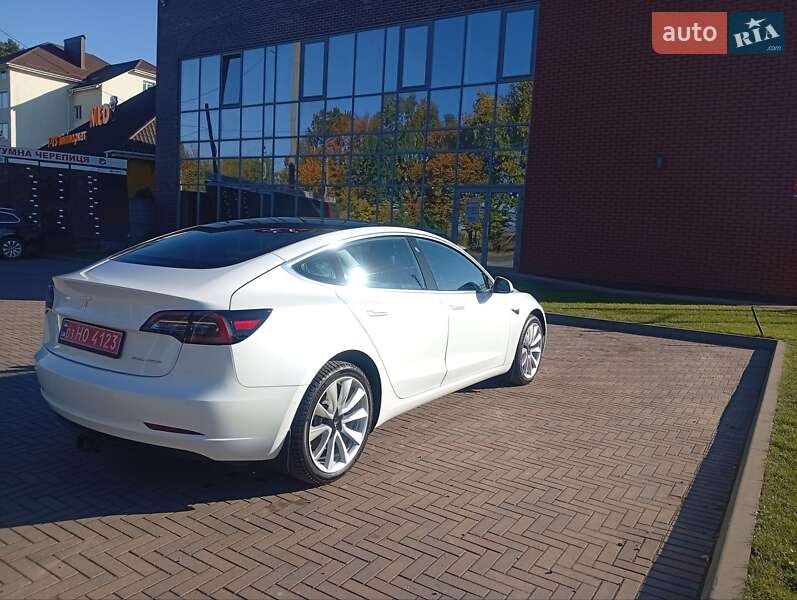 Седан Tesla Model 3 2020 в Луцьку фото 7 Седан Tesla Model 3 2020 в Луцьку
