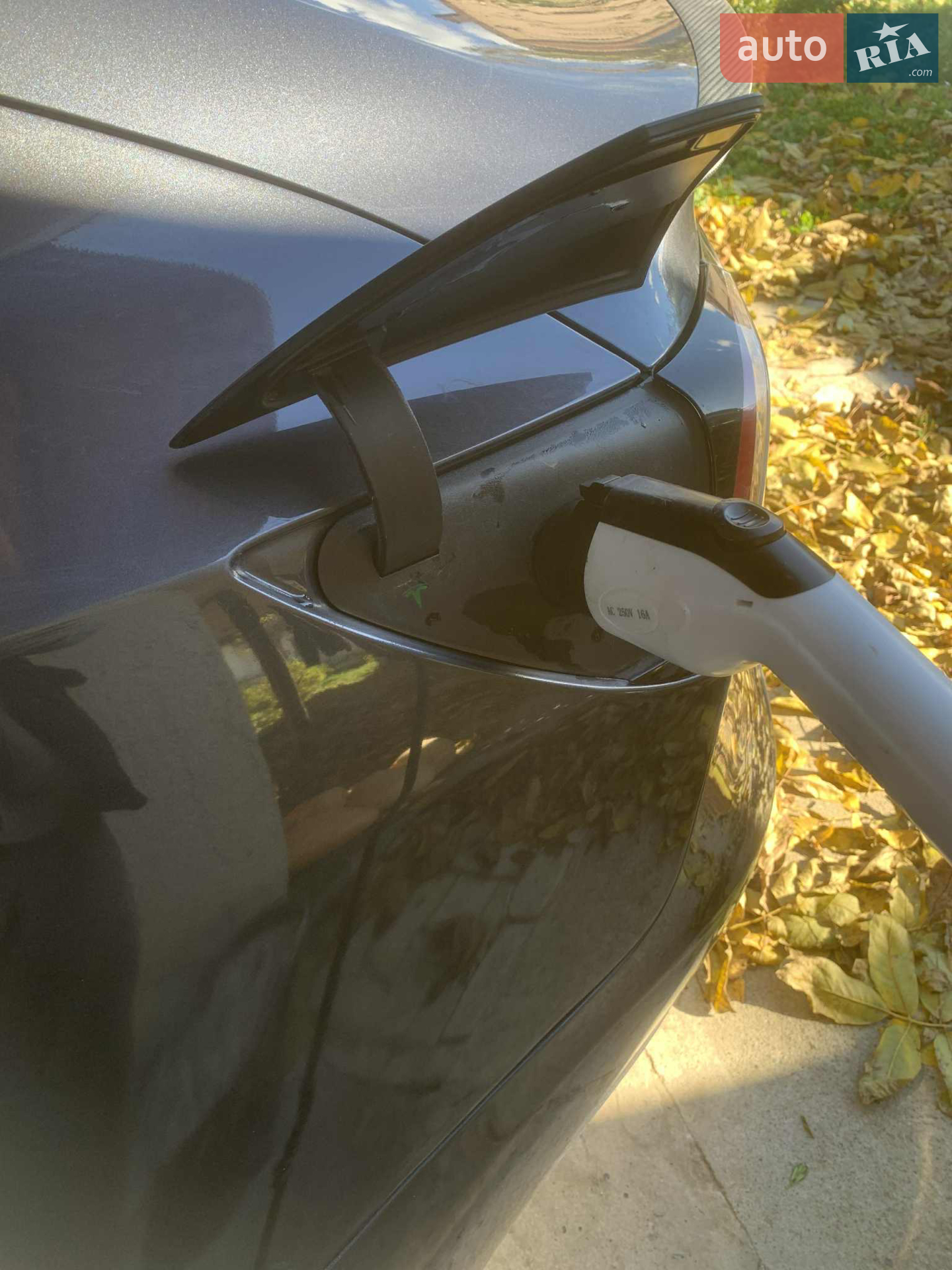 2018 Tesla Model 3 - мініатюра 11