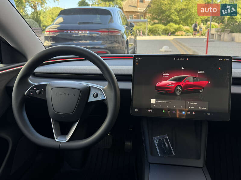 Седан Tesla Model 3 2024 в Одессе фото 20 Седан Tesla Model 3 2024 в Одессе