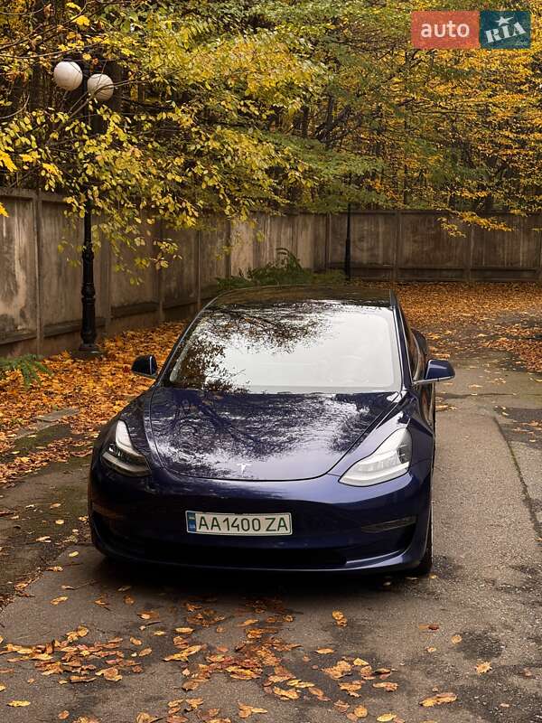 Седан Tesla Model 3 2018 в Киеве фото 7 Седан Tesla Model 3 2018 в Киеве