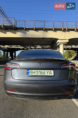 Седан Tesla Model 3 2020 в Одессе