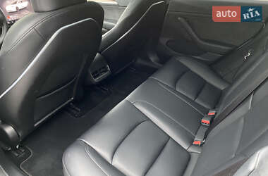 Седан Tesla Model 3 2023 в  фото 9 Седан Tesla Model 3 2023 в