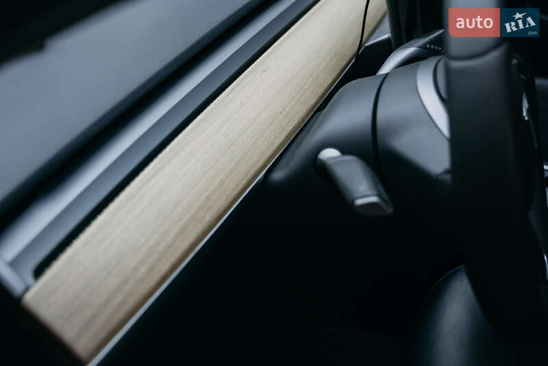 Седан Tesla Model 3 2020 в Києві фото 22 Седан Tesla Model 3 2020 в Києві