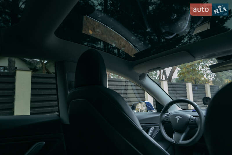 Седан Tesla Model 3 2020 в Києві фото 26 Седан Tesla Model 3 2020 в Києві