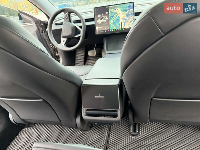 Седан Tesla Model 3 2024 в Золочеве фото 20 Седан Tesla Model 3 2024 в Золочеве