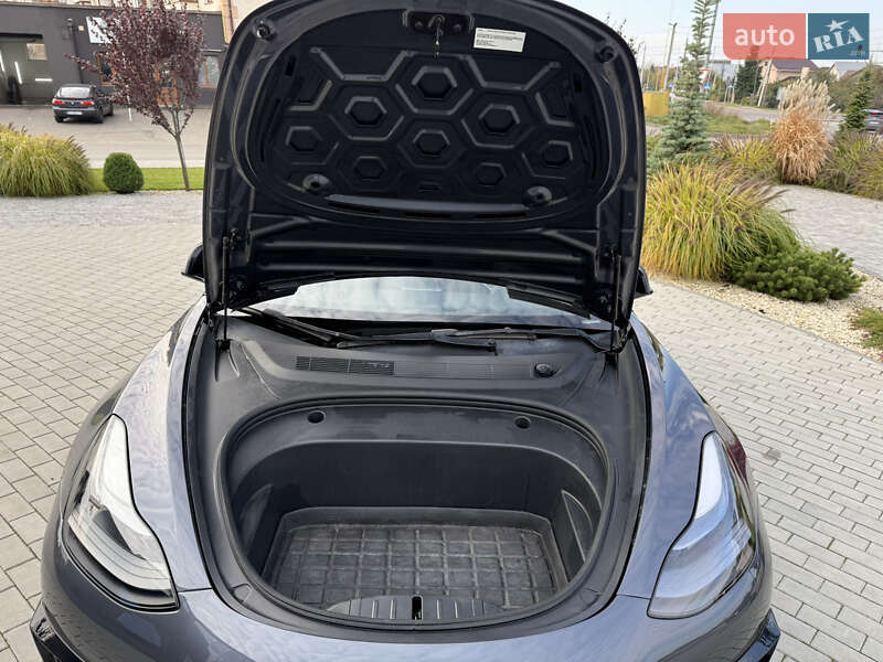 Седан Tesla Model 3 2022 в Ровно фото 29 Седан Tesla Model 3 2022 в Ровно