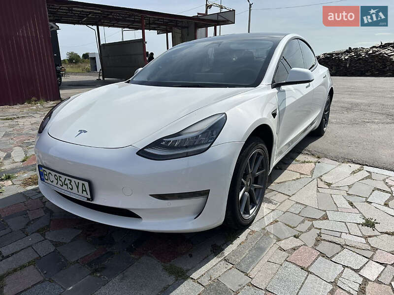 Tesla Model 3 2022 Tesla Model 3 2022