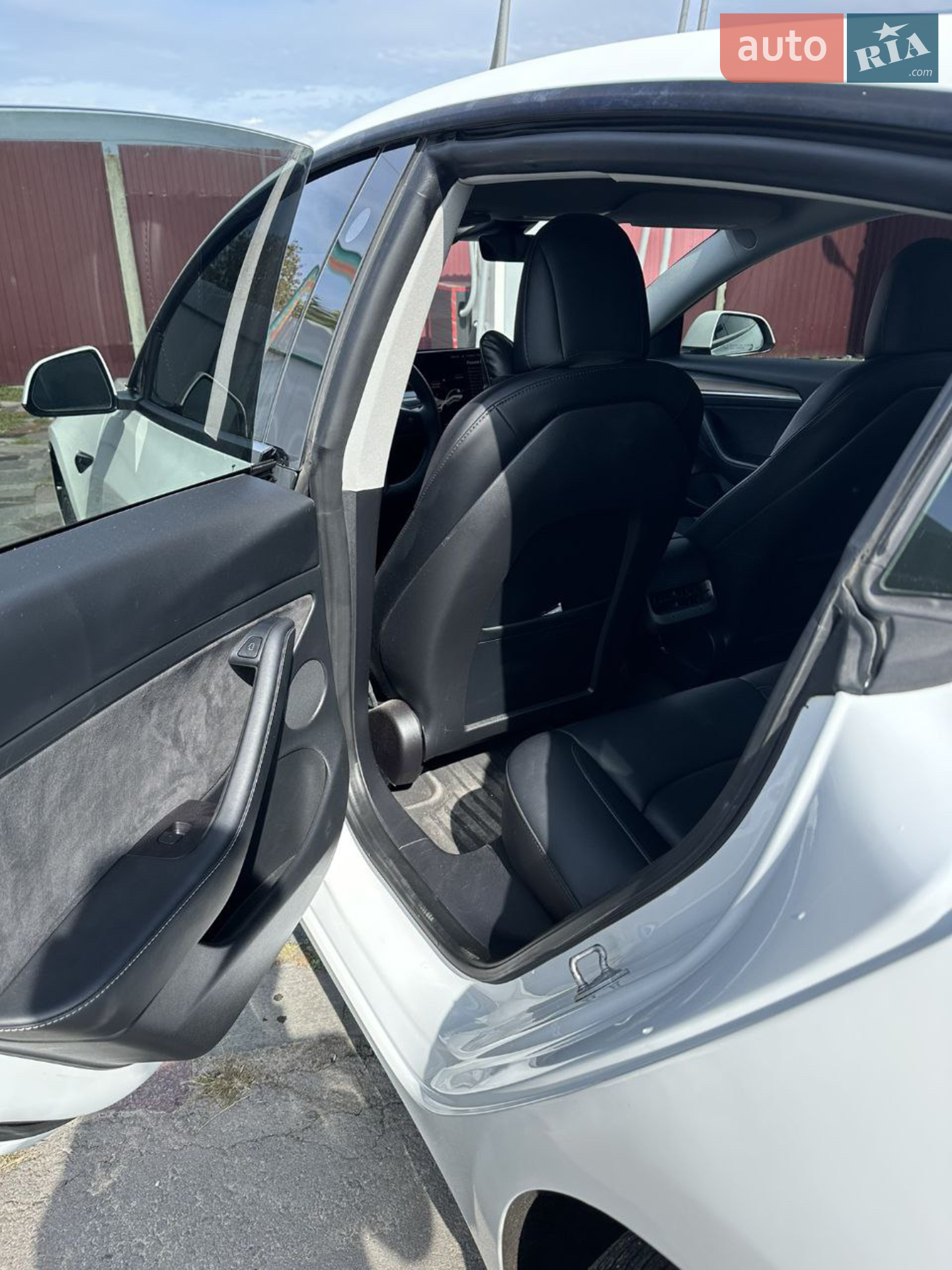 2022 Tesla Model 3 - мініатюра 10