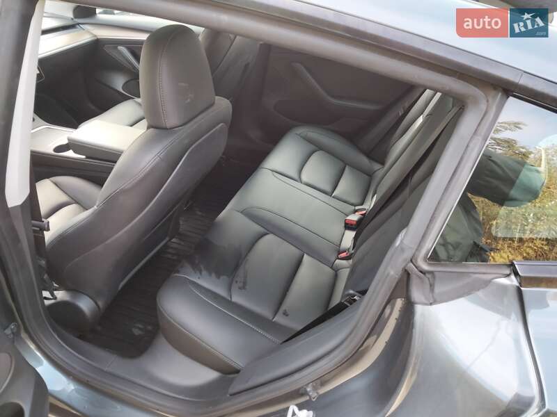 Седан Tesla Model 3 2023 в Тернополі фото 9 Седан Tesla Model 3 2023 в Тернополі