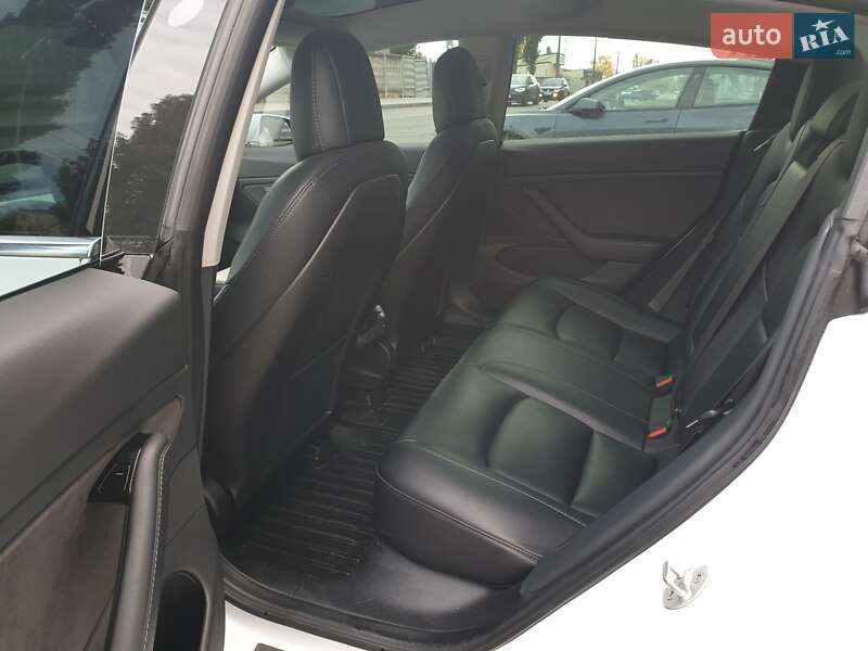 Седан Tesla Model 3 2018 в Киеве фото 4 Седан Tesla Model 3 2018 в Киеве