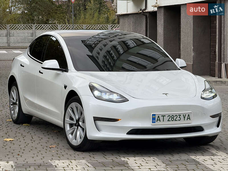 Седан Tesla Model 3 2023 в Івано-Франківську фото 9 Седан Tesla Model 3 2023 в Івано-Франківську