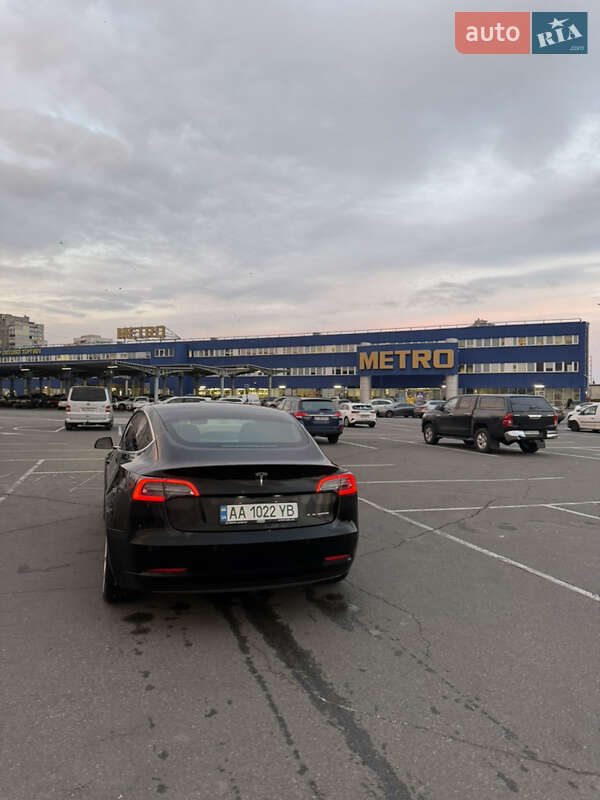 Седан Tesla Model 3 2020 в Киеве фото 22 Седан Tesla Model 3 2020 в Киеве