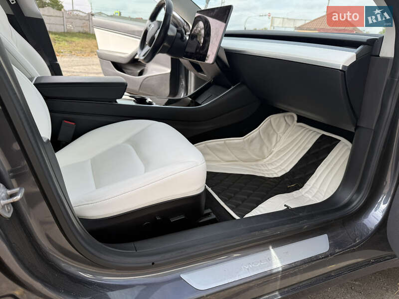 Седан Tesla Model 3 2019 в Киеве фото 8 Седан Tesla Model 3 2019 в Киеве